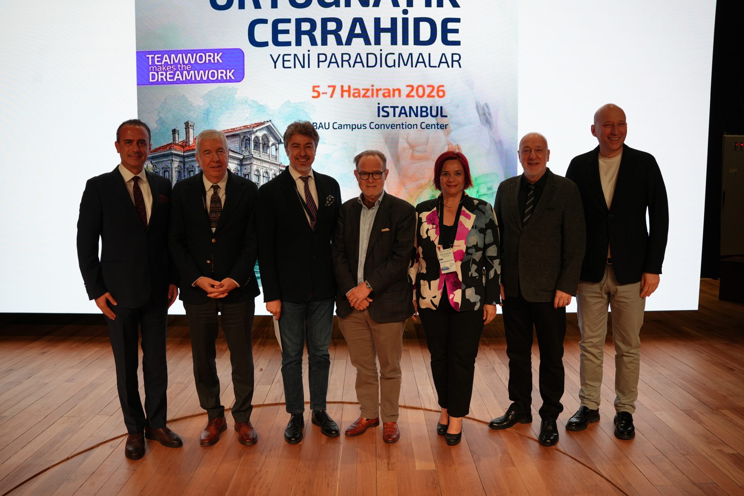 Ortognatik Cerrahide Yeni Paradigmalar  sempozyumu